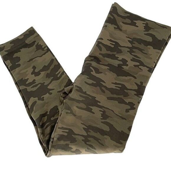 Spanx Desert Camo High Rise Look At Me‎ Now Seamless Cropped Leggings Tan Large - Picture 3 of 7